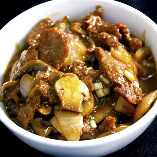 Mister Wok beef and mushroom stir-fry with wok hei